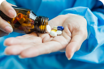 Dispensación de materias primas, ingredientes y principios activos en Global Pharma.